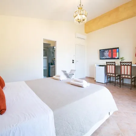 فندق مبيت وإفطار Perla Stabia 4*