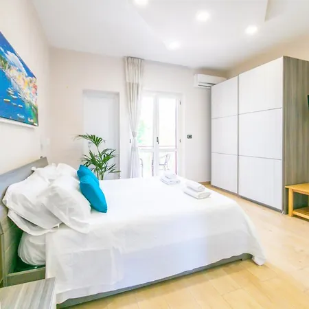 Perla Stabia 4*