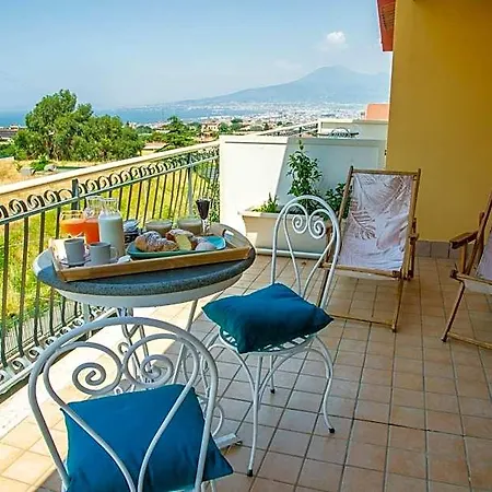 Frühstückspension Perla Stabia 4*