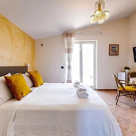 ベッド・アンド・ブレックファスト Perla Stabia 4*