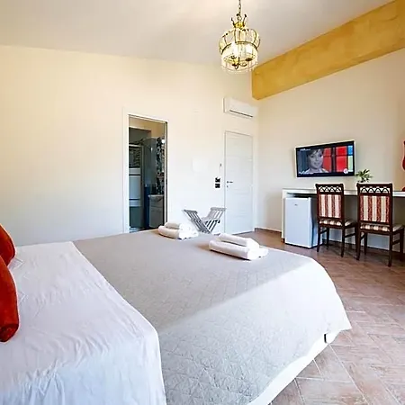 Perla Stabia Nocleg ze śniadaniem 4*
